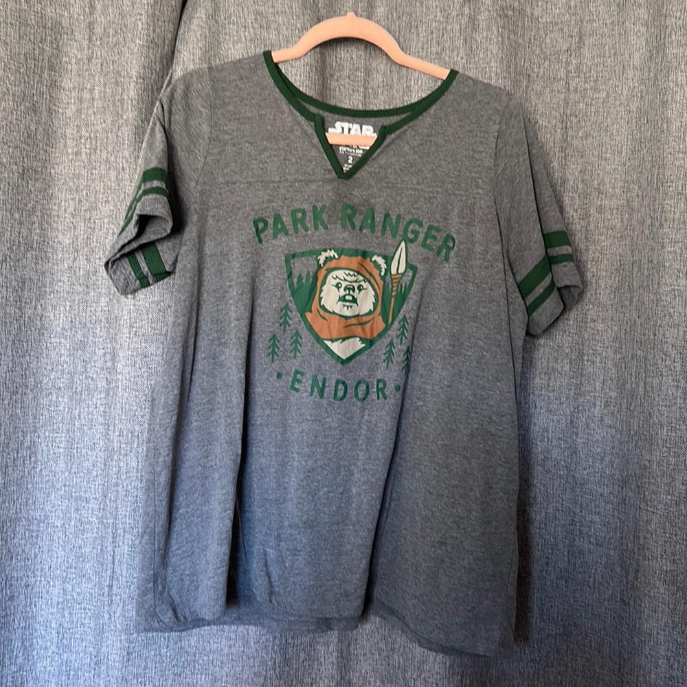 Torrid Baby Yoda tee, size 2 (18-20)